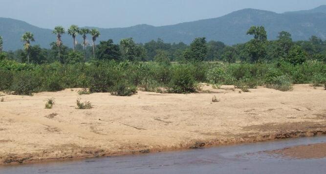 “部落在萨马科伊河上提出水保护项目
