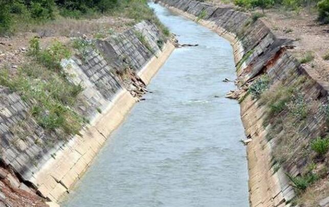 “水库填满后，向泰米尔纳德邦释放的克里希纳水将被停止