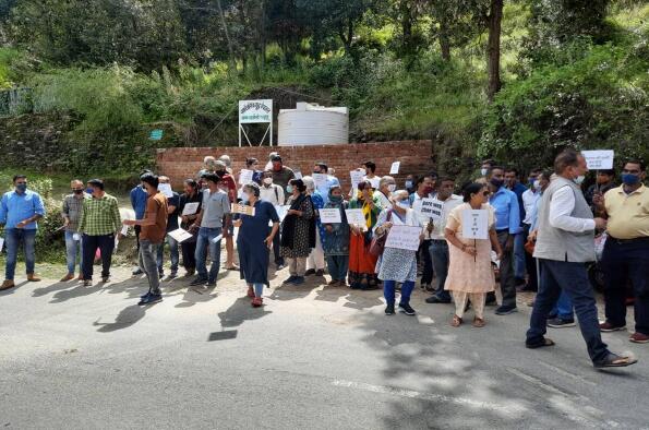 “北阿坎德邦萨托利的环境抗议活动把人们关注的焦点放在了喜马拉雅生态保护上