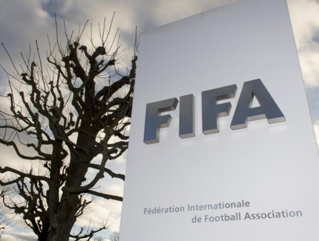“国际足联开始讨论两年一度的世界杯计划的替代方案